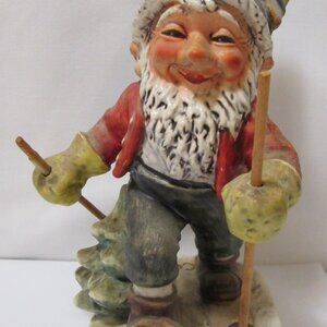 Goebel Co-Boy Gnome "Toni the Skier" WELL 522